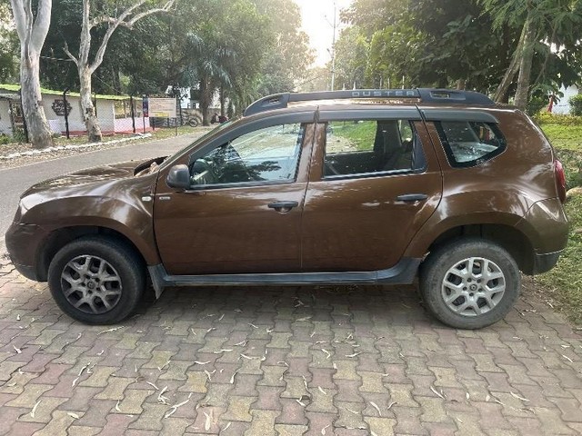 Second-hand 2016 Renault Duster 85PS Diesel RxE for sale in Lucknow-5