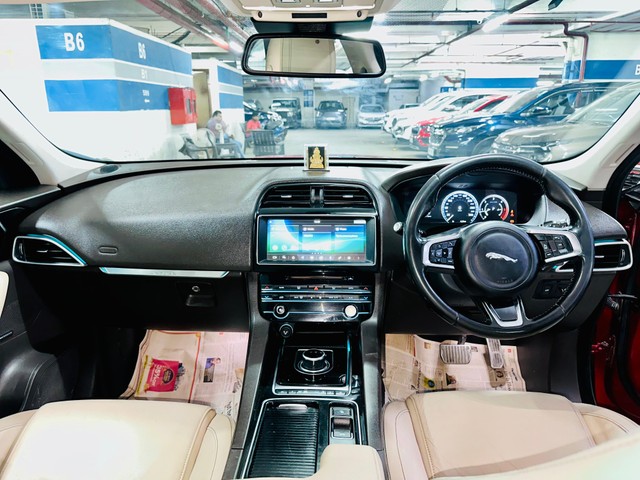 Second-hand 2019 Jaguar F-Pace Prestige 2.0 AWD for sale in Mumbai-11