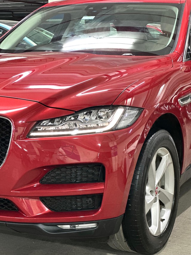 Second-hand 2019 Jaguar F-Pace Prestige 2.0 AWD for sale in Mumbai-7
