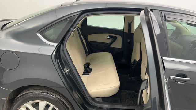 Second-hand 2021 Ford Fiesta Petrol Style for sale in Kolkata-24