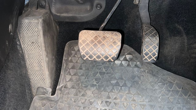 Second-hand 2021 Ford Fiesta Petrol Style for sale in Kolkata-14