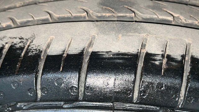 Second-hand 2021 Ford Fiesta Petrol Style for sale in Kolkata-33