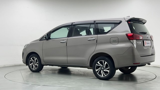 Second-hand 2022 Toyota Innova Crysta 2.7 VX 7 STR for sale in Gurgaon-5