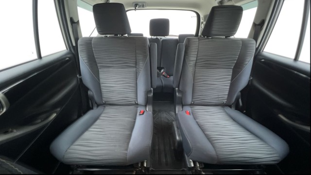 Second-hand 2022 Toyota Innova Crysta 2.7 VX 7 STR for sale in Gurgaon-35