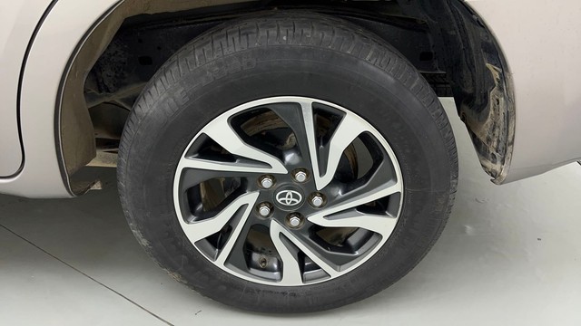 Second-hand 2022 Toyota Innova Crysta 2.7 VX 7 STR for sale in Gurgaon-19