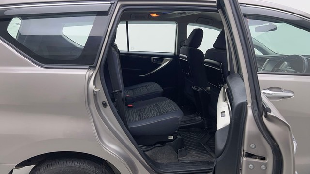 Second-hand 2022 Toyota Innova Crysta 2.7 VX 7 STR for sale in Gurgaon-25