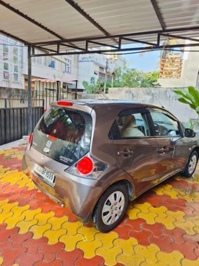 Second-hand 2013 Honda Brio S MT for sale in Kamrup