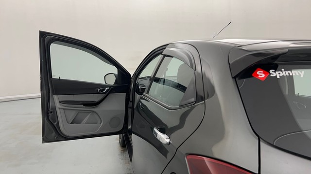 Second-hand 2020 Tata Tiago XZ Plus for sale in Kanpur-27