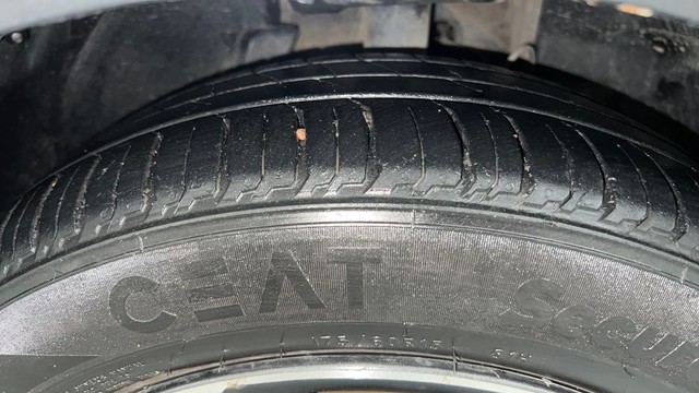 Second-hand 2020 Tata Tiago XZ Plus for sale in Kanpur-38