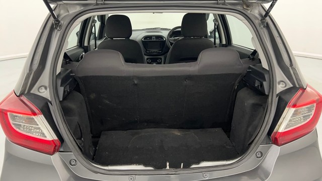 Second-hand 2020 Tata Tiago XZ Plus for sale in Kanpur-9