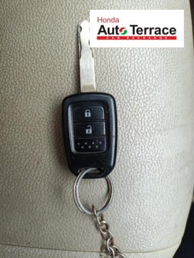 Second-hand 2014 Honda City i VTEC V for sale in Thanjavur-18