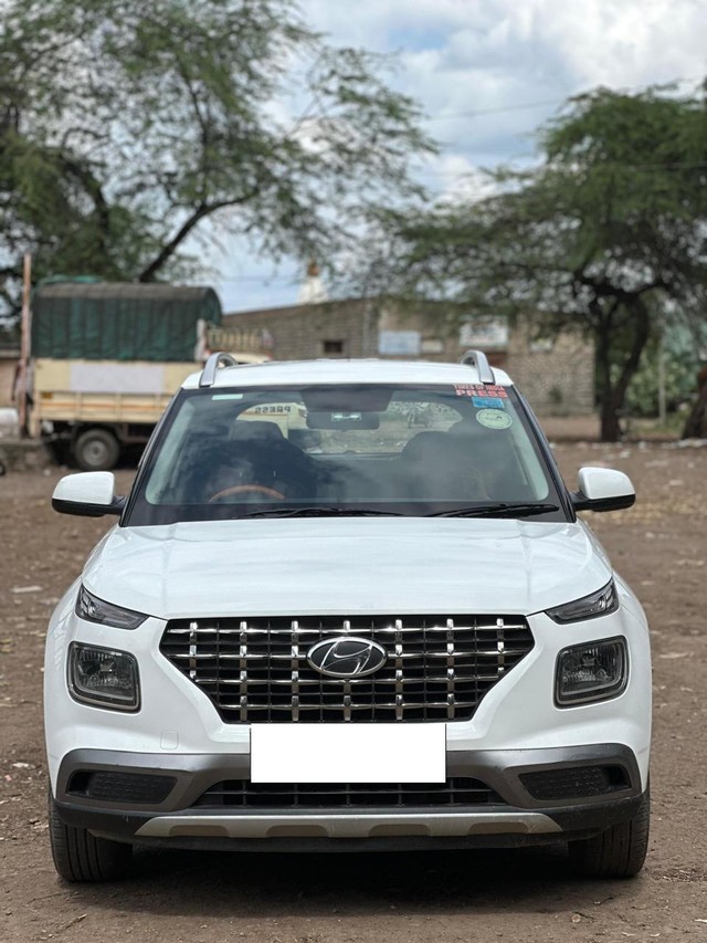 Second-hand 2019 Hyundai Venue S Diesel BSIV for sale in Solapur-3