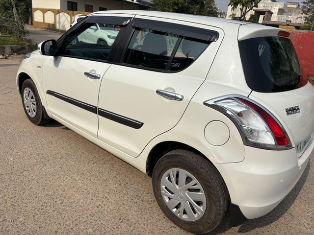Second-hand 2015 Maruti Swift VXI for sale in Jaipur-3