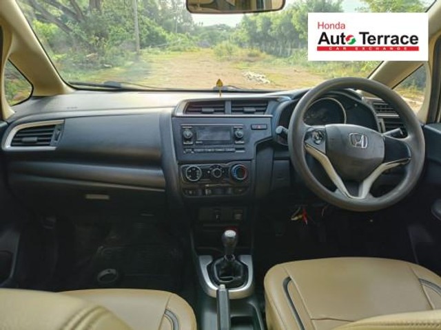 Second-hand 2018 Honda Jazz 1.5 S i DTEC for sale in Thanjavur-17