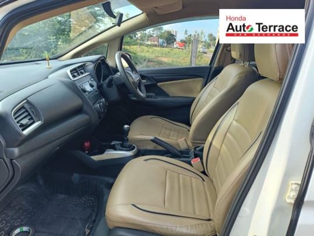 Second-hand 2018 Honda Jazz 1.5 S i DTEC for sale in Thanjavur-18