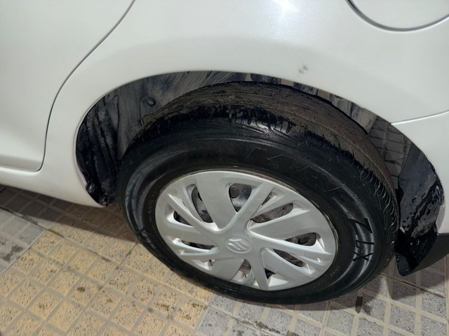 Second-hand 2016 Maruti Swift VXI for sale in Moradabad-4