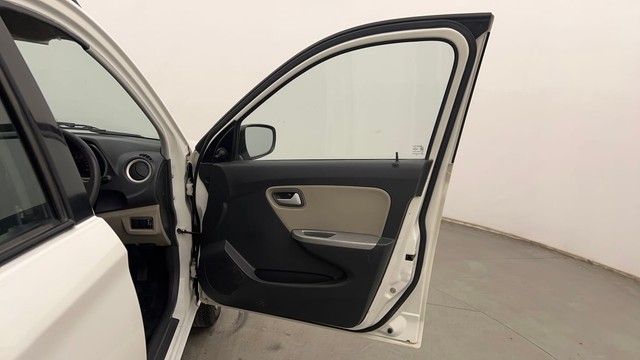 Second-hand 2016 Maruti Alto K10 VXI for sale in Chandigarh-16