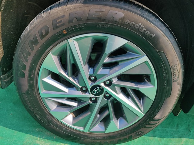 Second-hand 2022 Hyundai Tucson Signature AT BSVI for sale in Mumbai-5