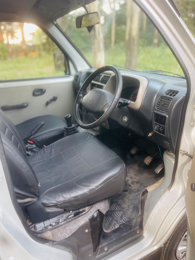 Second-hand 2012 Maruti Suzuki Eeco 5 Seater AC BSIV for sale in Nashik-9