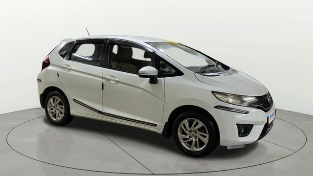 Honda Jazz 1.2 V AT i VTEC Second-hand 2018 Honda Jazz 1.2 V AT i VTEC for sale in Surat