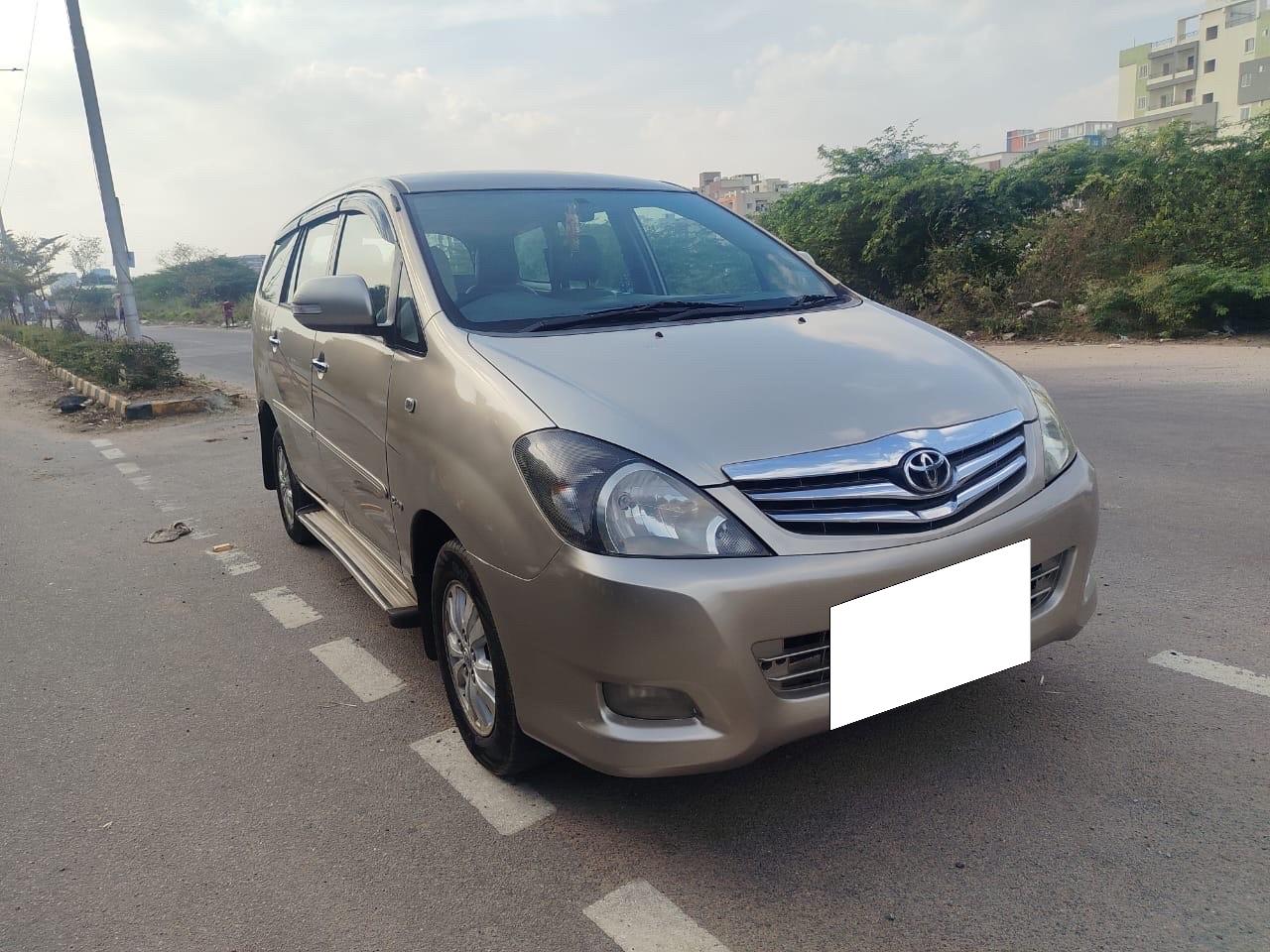 Used Innova Used 2010 Toyota Innova 2494 cc Diesel Manual Car in Hyderabad at ₹5.85 ...