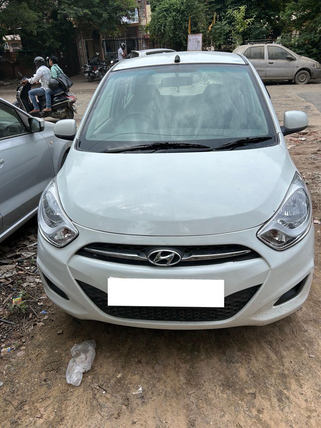 Second-hand 2012 Hyundai i10 Magna for sale in Jaipur