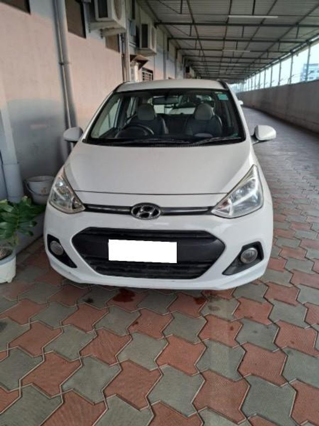 Second-hand 2016 Hyundai Grand i10 Sportz for sale in Nagpur-1