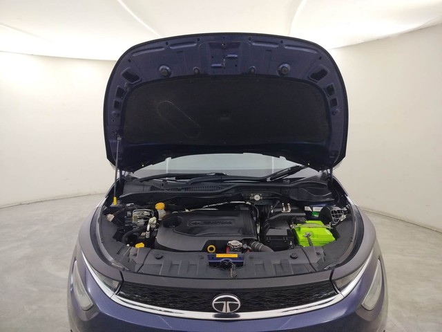 Second-hand 2024 Tata Altroz XZ Plus for sale in Coimbatore-8