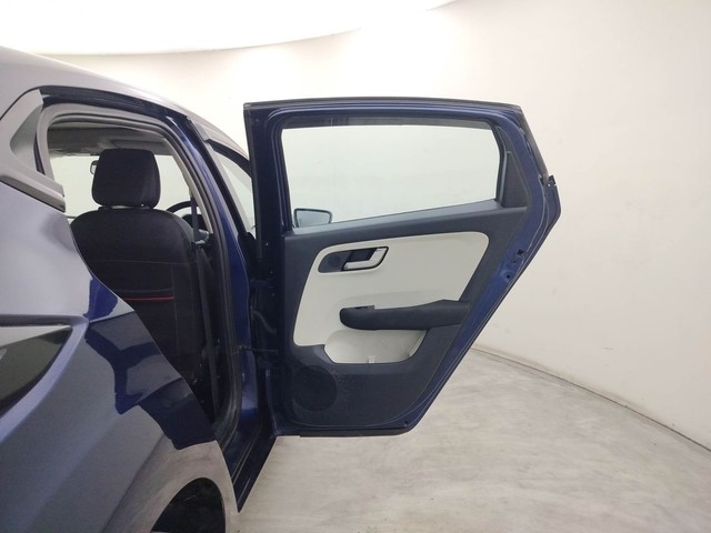 Second-hand 2024 Tata Altroz XZ Plus for sale in Coimbatore-26