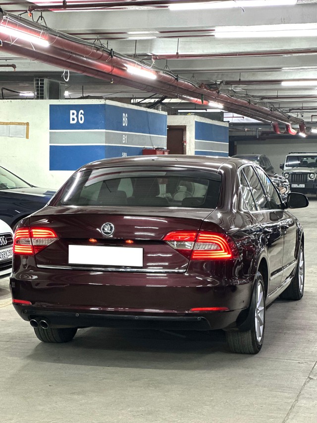 Second-hand 2015 Skoda Superb Elegance 1.8 TSI AT for sale in Mumbai-5