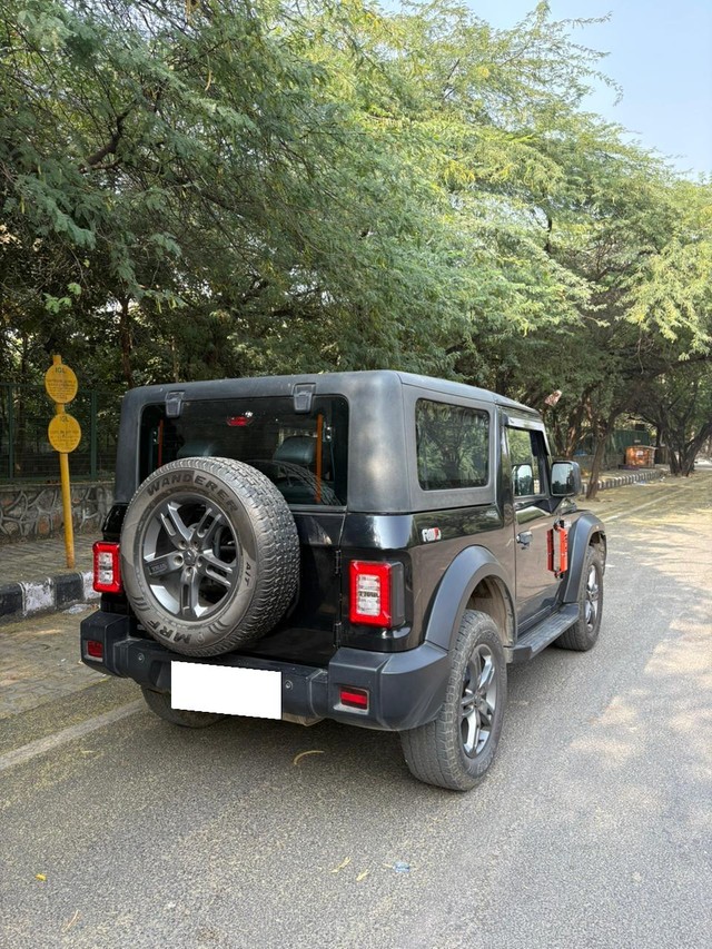 Mahindra Thar LX Hard Top AT Second-hand 2024 Mahindra Thar LX Hard Top AT for sale in New Delhi-4