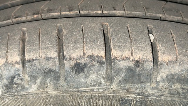 Second-hand 2021 Maruti Baleno Zeta Diesel for sale in Kolkata-39