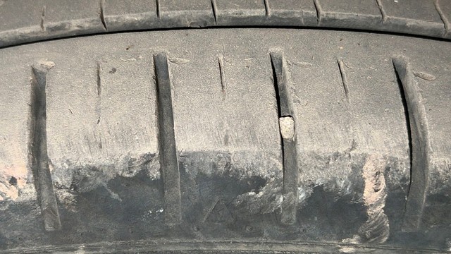 Second-hand 2021 Maruti Baleno Zeta Diesel for sale in Kolkata-32