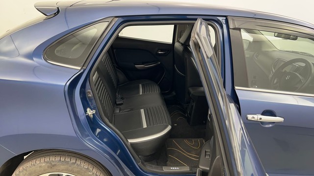 Second-hand 2021 Maruti Baleno Zeta Diesel for sale in Kolkata-30