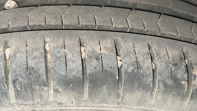 Second-hand 2021 Maruti Baleno Zeta Diesel for sale in Kolkata-36