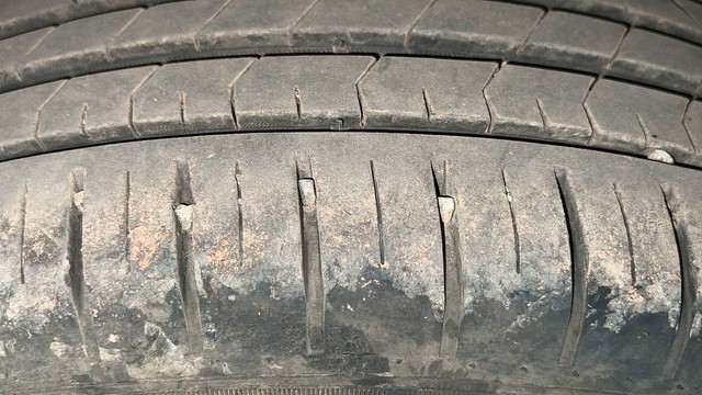 Second-hand 2021 Maruti Baleno Zeta Diesel for sale in Kolkata-34