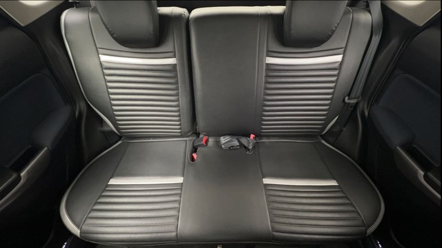 Second-hand 2021 Maruti Baleno Zeta Diesel for sale in Kolkata-35