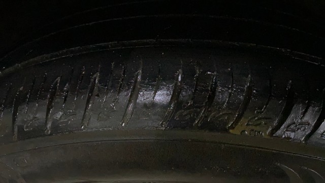 Second-hand 2019 Hyundai Venue SX Plus Turbo DCT BSIV for sale in Surat-29