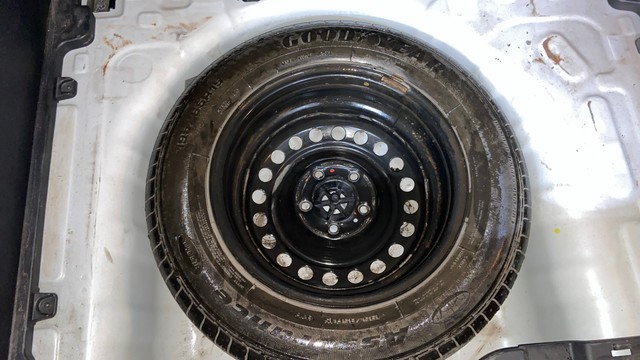 Second-hand 2019 Hyundai Venue SX Plus Turbo DCT BSIV for sale in Surat-28