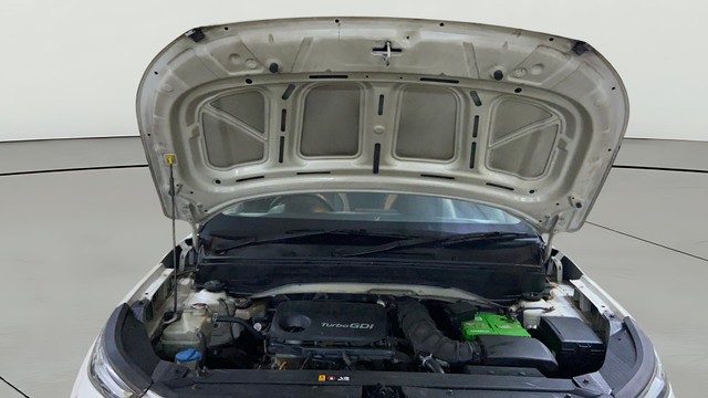 Second-hand 2019 Hyundai Venue SX Plus Turbo DCT BSIV for sale in Surat-9