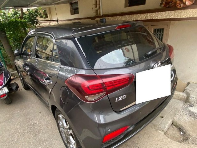 Second-hand 2020 Hyundai i20 Asta BSVI for sale in Bangalore-4
