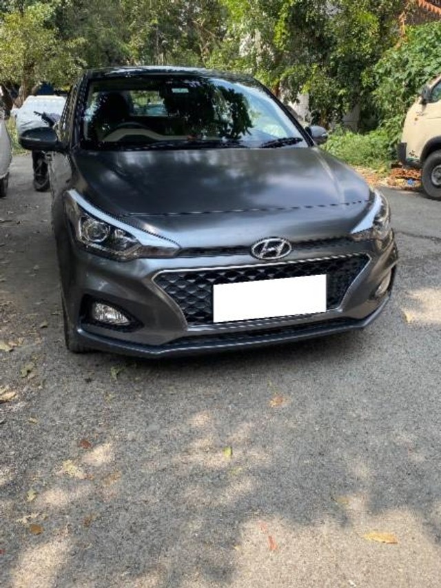 Second-hand 2020 Hyundai i20 Asta BSVI for sale in Bangalore-2