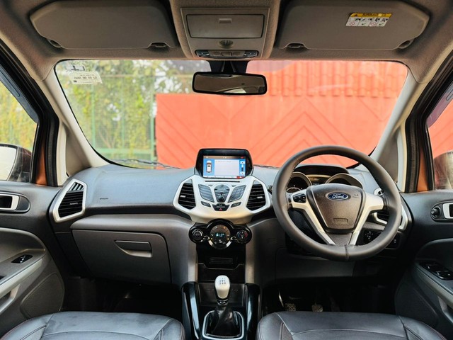Second-hand 2017 Ford Ecosport 1.5 Diesel Titanium BSIV for sale in Surat-10