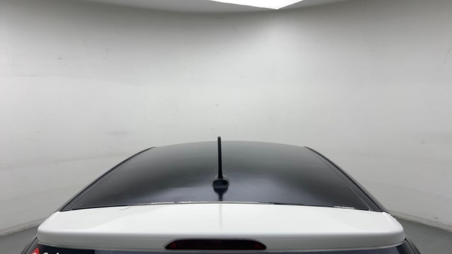 Second-hand 2018 Hyundai i20 Petrol CVT Asta for sale in New Delhi-22