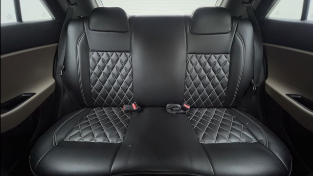 Second-hand 2018 Hyundai i20 Petrol CVT Asta for sale in New Delhi-24