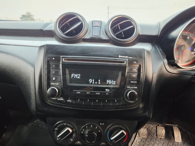 Second-hand 2020 Maruti Swift VXI for sale in Gorakhpur-10