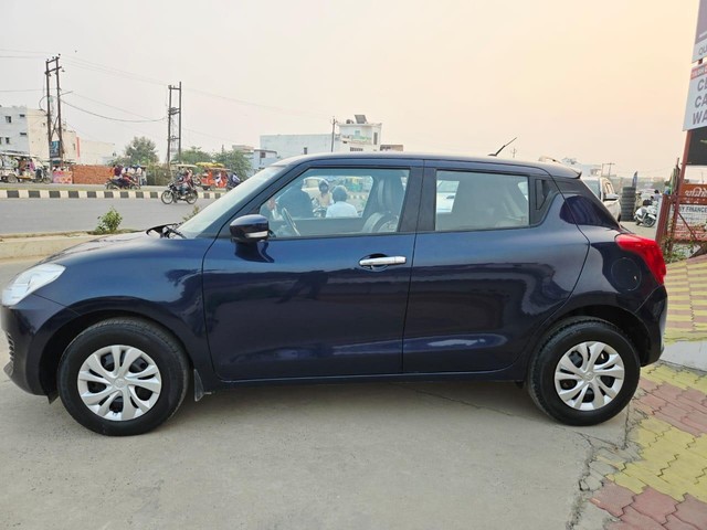 Second-hand 2020 Maruti Swift VXI for sale in Gorakhpur-3