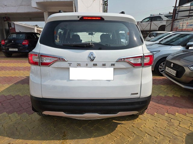 Second-hand 2021 Renault Triber RXZ BSVI for sale in Gorakhpur