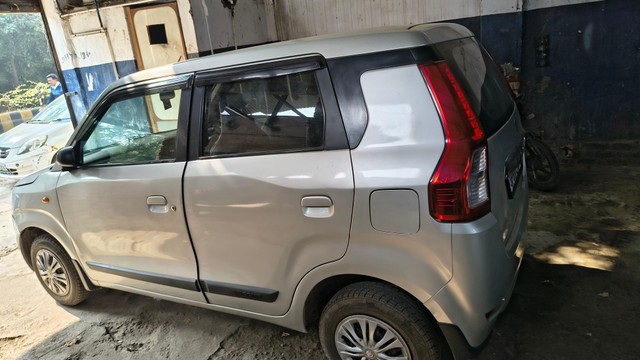 Second-hand 2020 Maruti Wagon R CNG LXI for sale in Agra-2