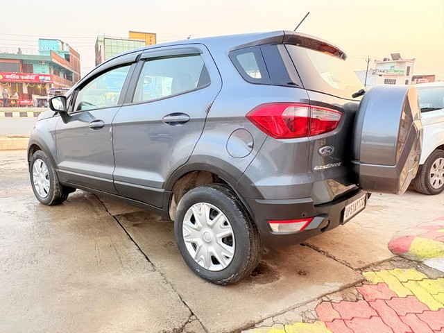Second-hand 2020 Ford Ecosport 1.5 Petrol Trend for sale in Gorakhpur-5